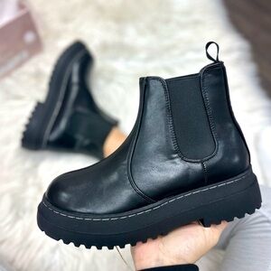 Bella Marie Black Ankle Boots